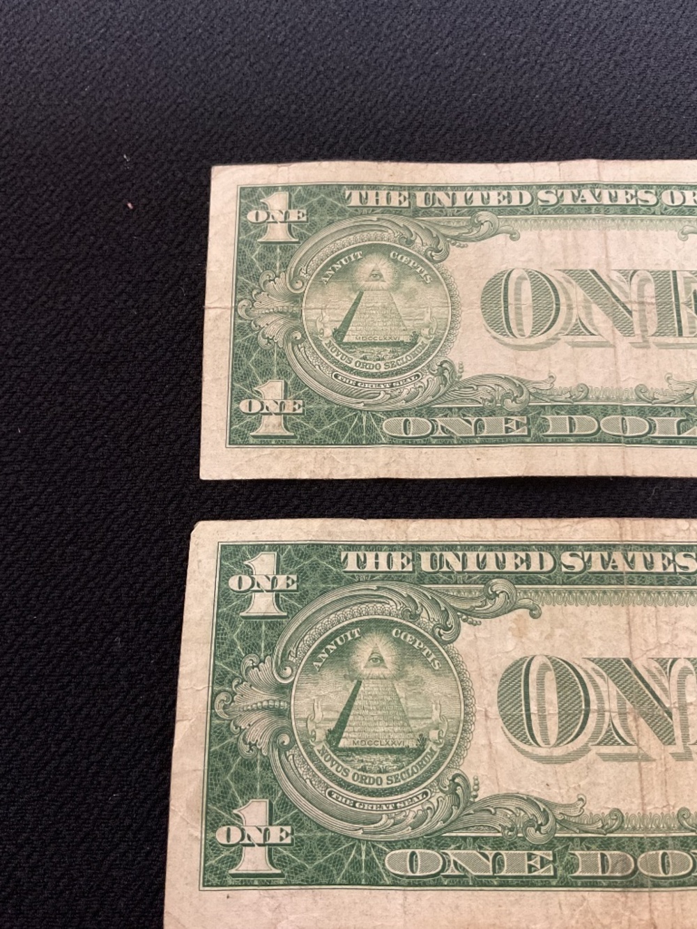 Blue seal $1 bills collectibles (Set of 2) bills - Picture 8 of 9